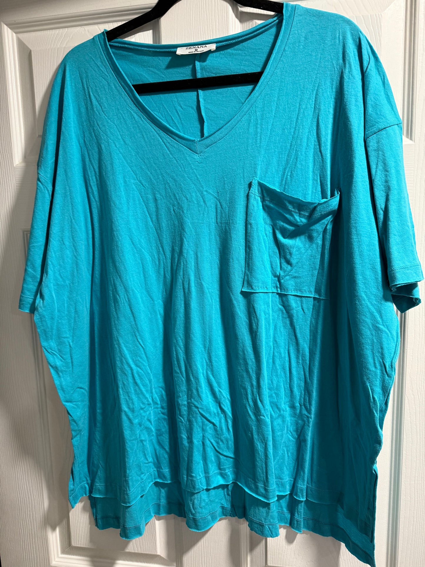 OVERSIZED V-NECK FRONT POCKET RAW EDGE TOP