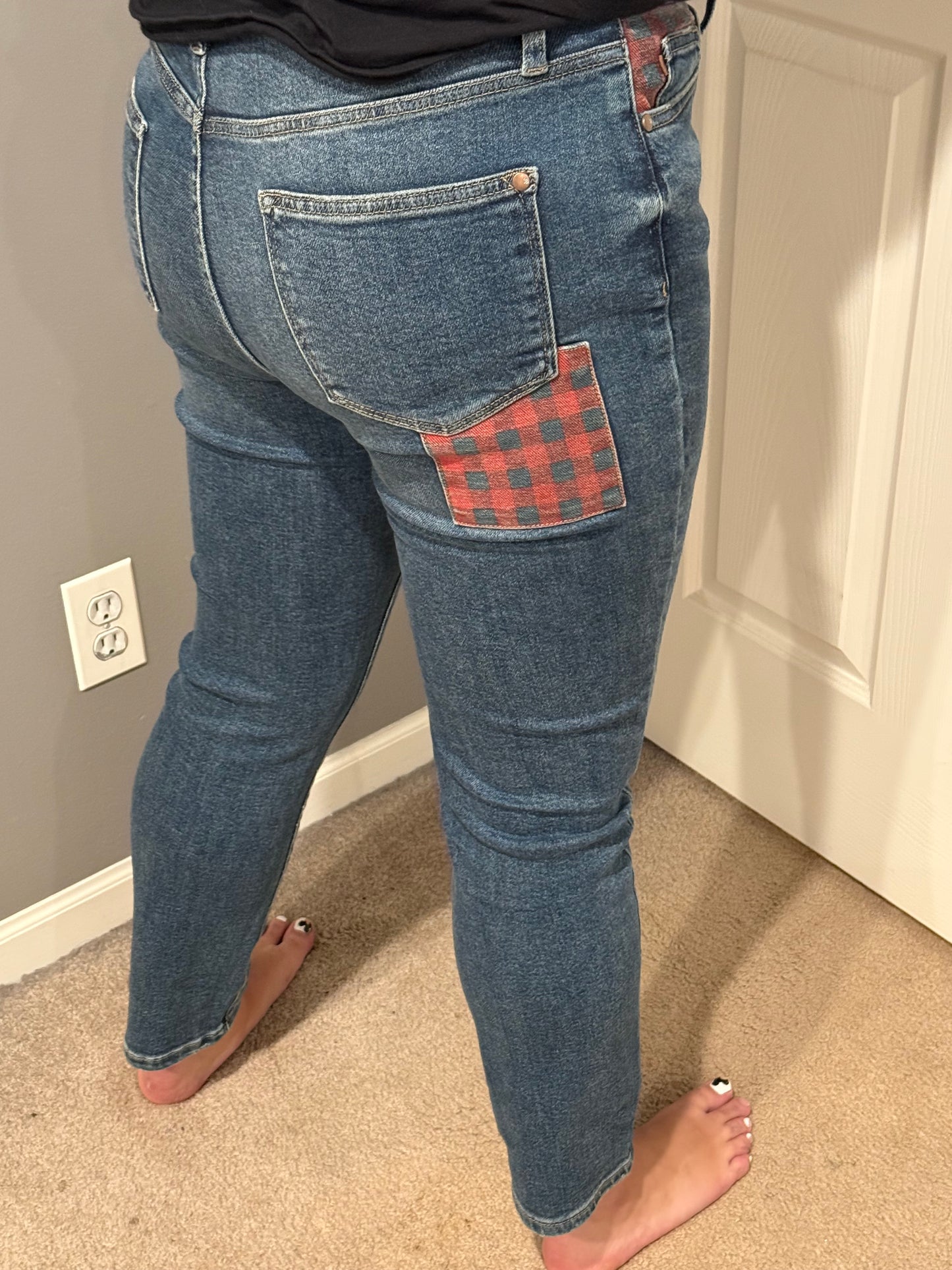 Judy Blue Slim Fit Plaids