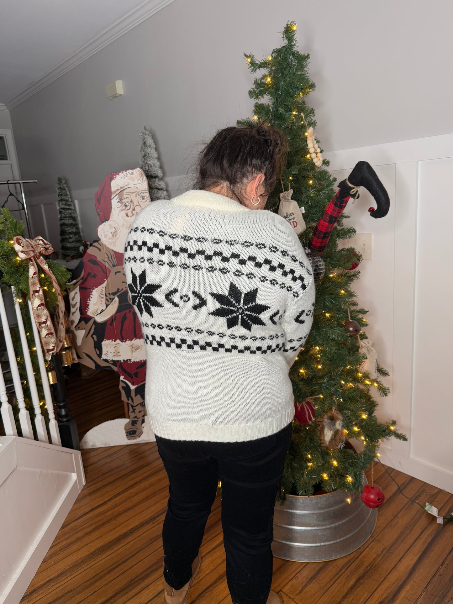 Winter Wonderland Flakes Cardigan