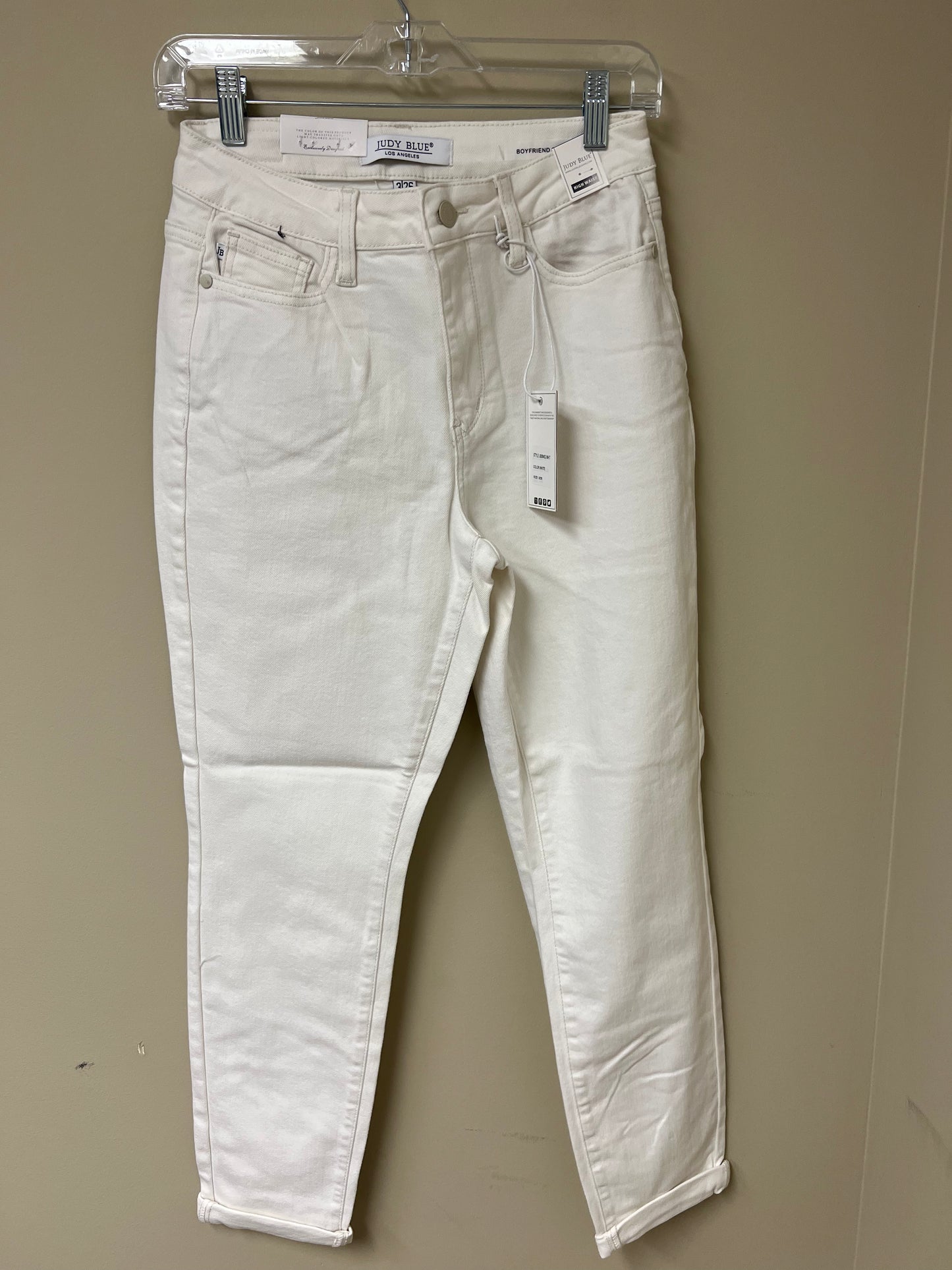 Judy Blue Boyfriend High Rise White Double Cuffed white