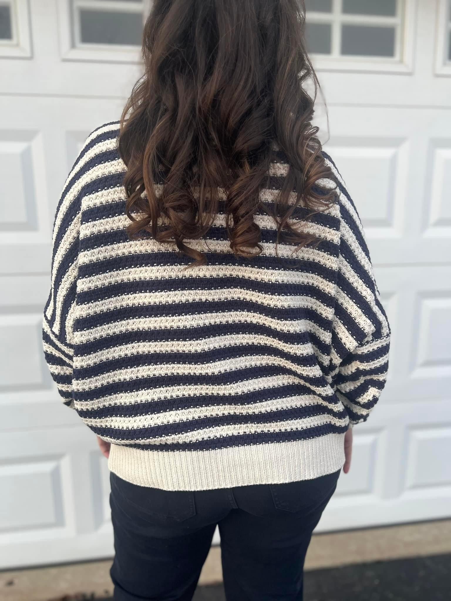 Long balloon sleeve stripe crochet sweater