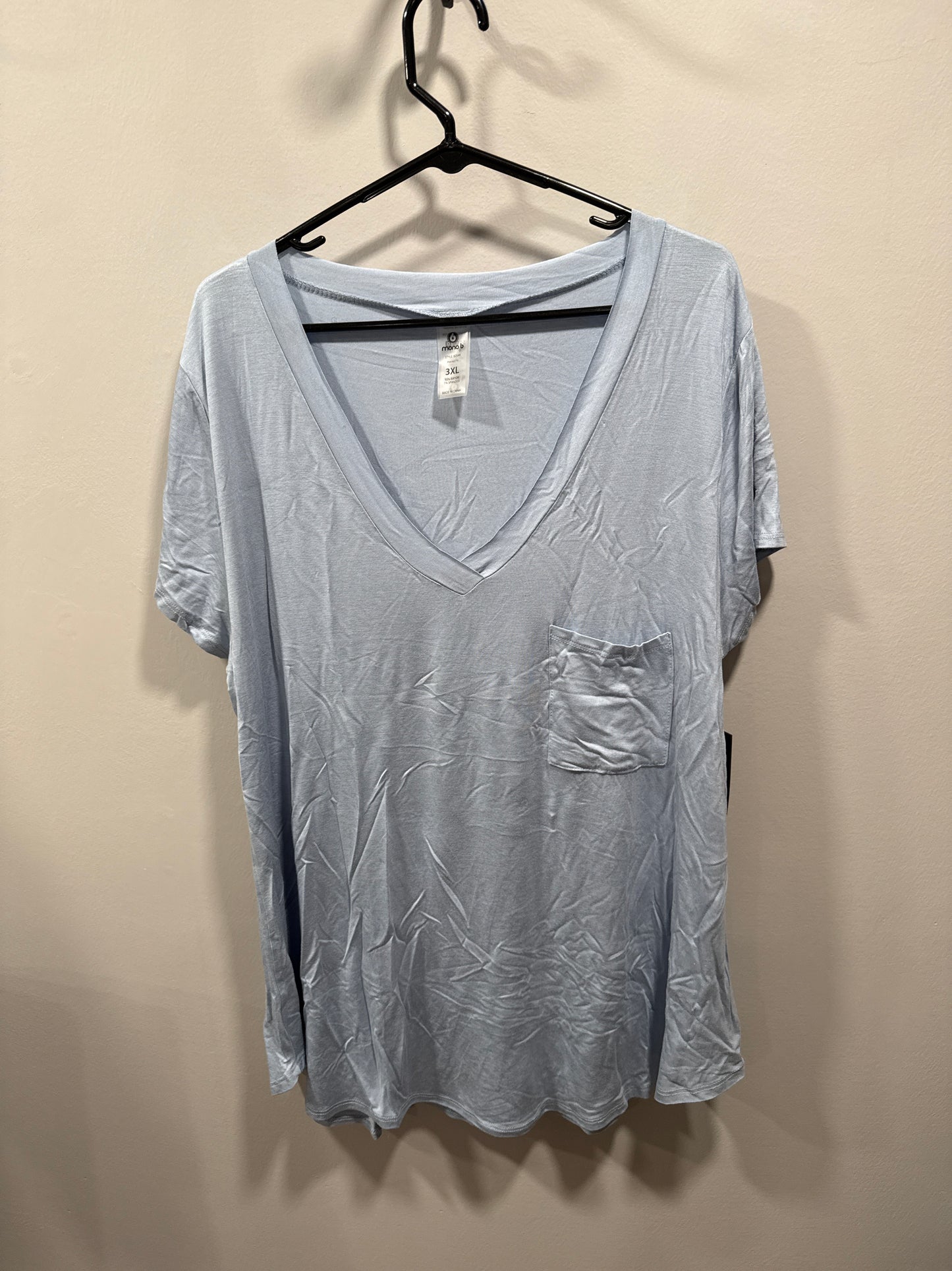 4 Colors of Mono B  T Shirts with pockets