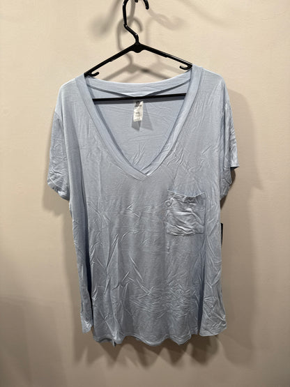 4 Colors of Mono B  T Shirts with pockets