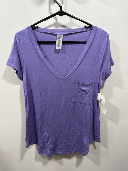 4 Colors of Mono B  T Shirts with pockets