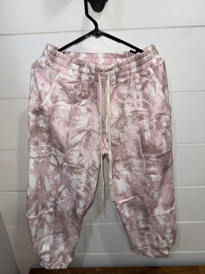 Camo Joggers (pink)